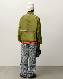 LIGHTWEIGHT PULLOVER JACKET