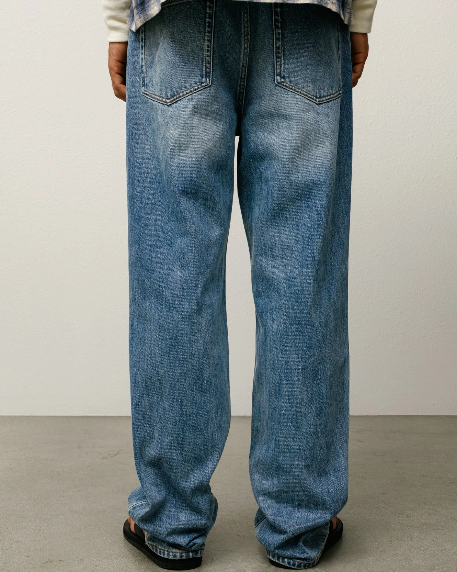 NEW CLASSIC JEAN DENIM